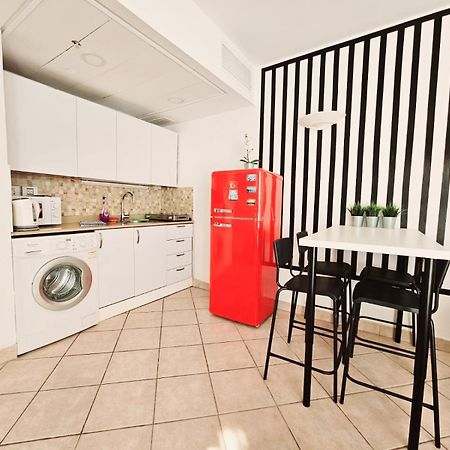 Go To Apartments In Leonardo Bat Yam Exterior foto